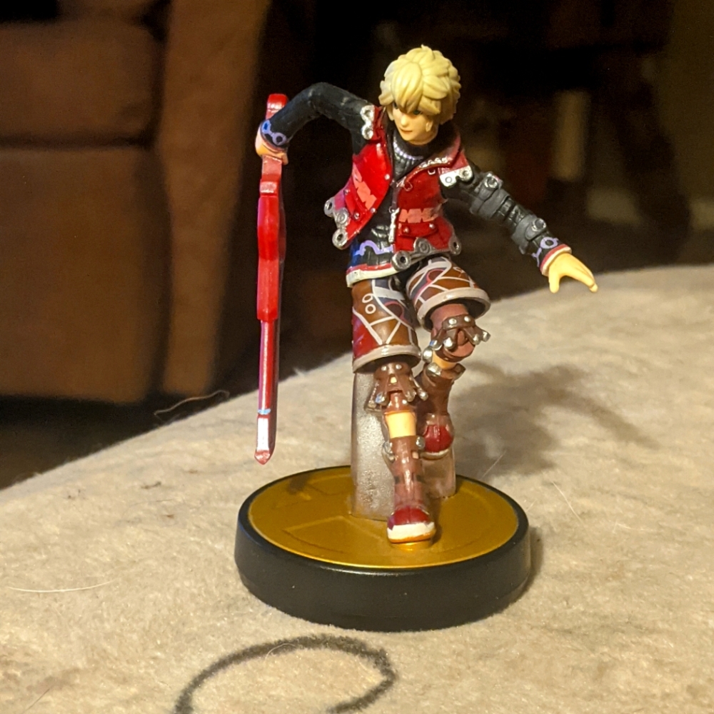 Shulk amiibo figure (RARE)